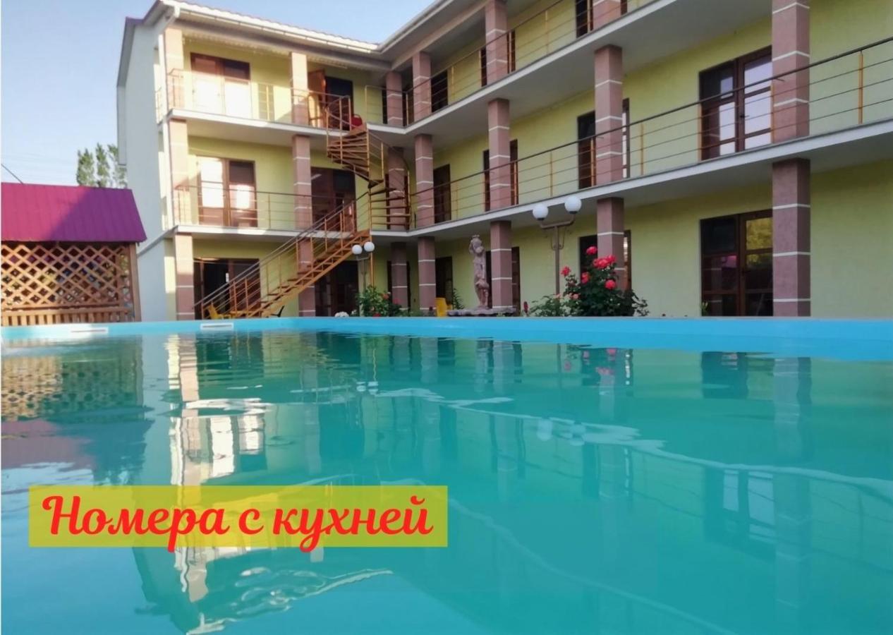 Апарт отель Солнечная Дача Затока Экстерьер фото